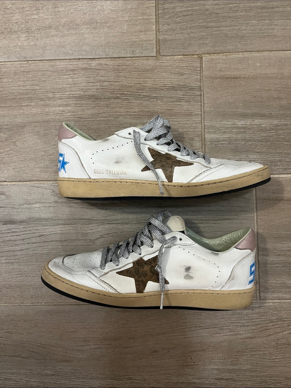 Golden Goose White Leather Ballstar Sneaker - Picture 2 of 15